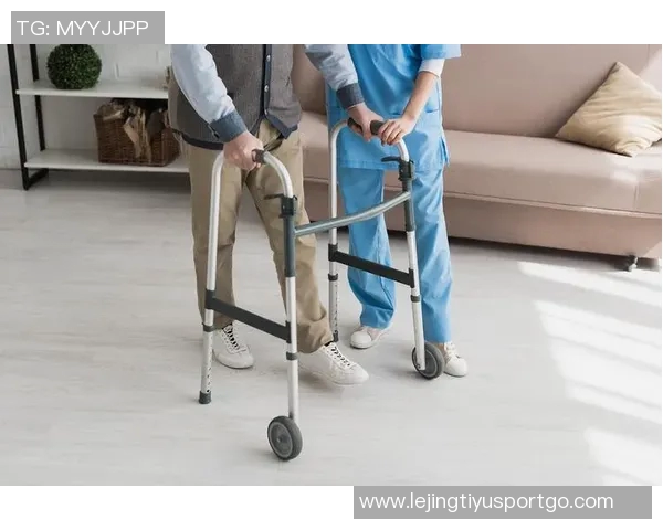 布雷默膝盖手术后六周伤缺康复中分享健身房训练进展